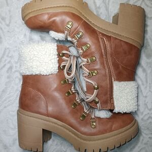 Brown Faux Fur Lace-Up Boots